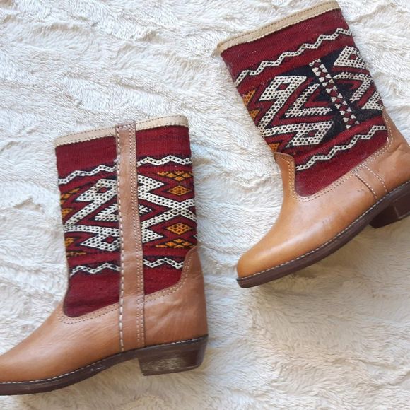 brown leather kilim handmade boots - Picture 2 of 4